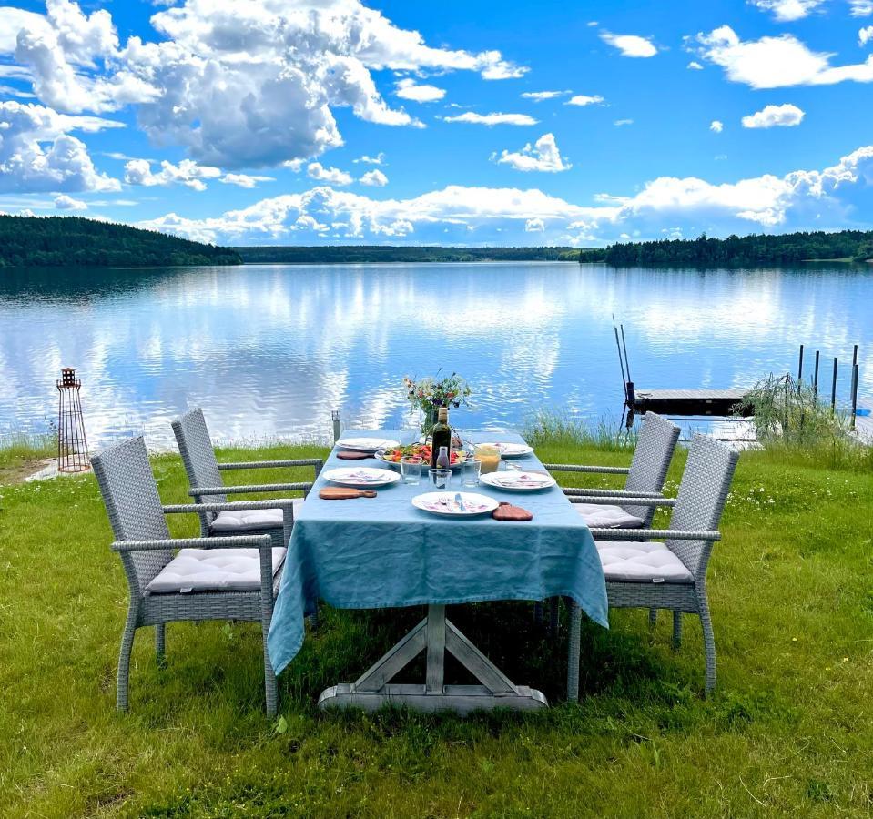 Bastuviken Bed And Breakfast อุปซอลา ภายนอก รูปภาพ